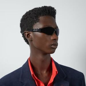 NEW Gucci GG1651S 001 Black Grey Unisex Mask Sunglasses GG 1651S